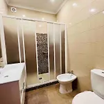 Charming 5 Bed Private - Villa
