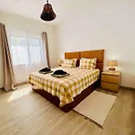 Villa Charming 5 Bed Private - *