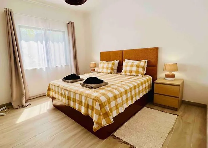 빌라 Charming 5 Bed Private - *