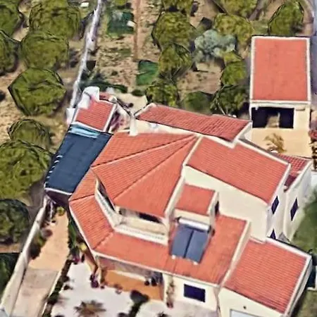 Villa Charming 5 Bed Private - Quarteira